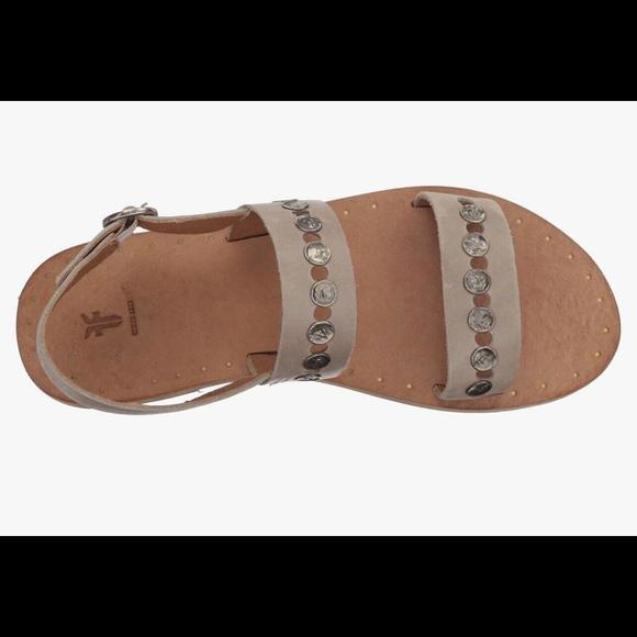 Frye Women's Ally 2 Band Hammered Stud Sling Leather Sandal, Size 9, Gray , New - Picture 3 of 5